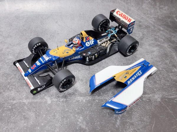 カスタム品 1/18 Quartzo ウィリアムズ ルノー FW14B 1992 No.5 Williams Renault