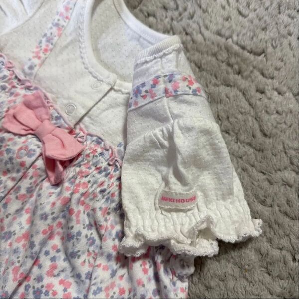 ミキハウス 半袖 キャミソール重ね着風ショートオール 80cm カバーオール 女の子 綿100 ロンパース リボン花柄