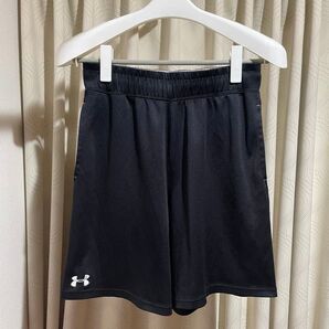 UNDER ARMOR アンダーアーマー ハーフパンツ ショートパンツ バスパン トレーニング トレーニングウェア 短パン 古着