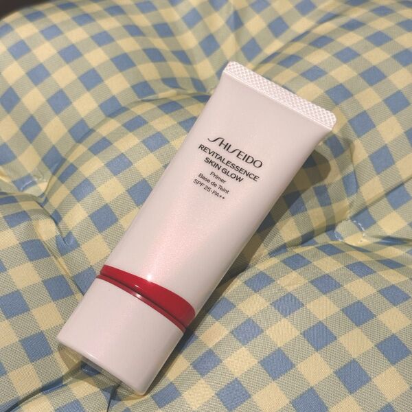 SHISEIDO Revitalessence Skin Glow プライマー