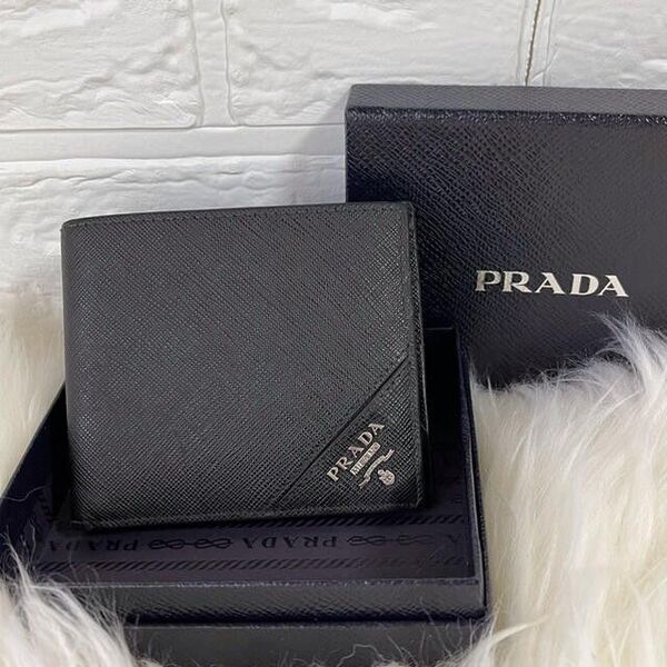 【中古】【ギャラ有り】PRADA プラダ 二つ折り財布 サフィアーノ メンズ