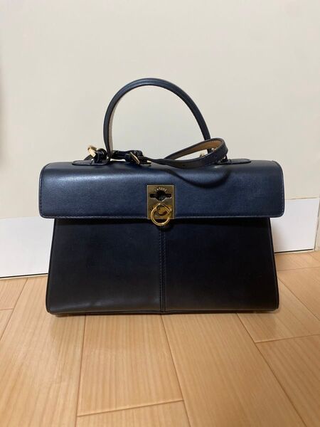 【美品】CAFUNE スタンスバッグ ブラック