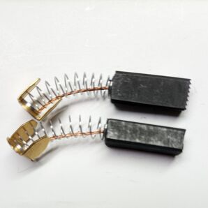 カーボンブラシ電動工具 長19mm x 縦8mm x 横6mm 2個セット