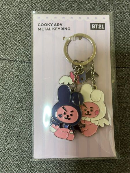 BT21メタルキーリングセット(Angel & Villain) COOKY