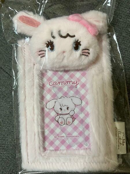 新品mikko illustrations ぬいぐるみ付カードケース キャミー