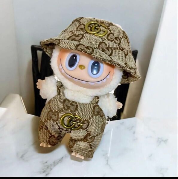 【新品】labubu ラブブ 15~17センチ GG ぬい服 着ぐるみ