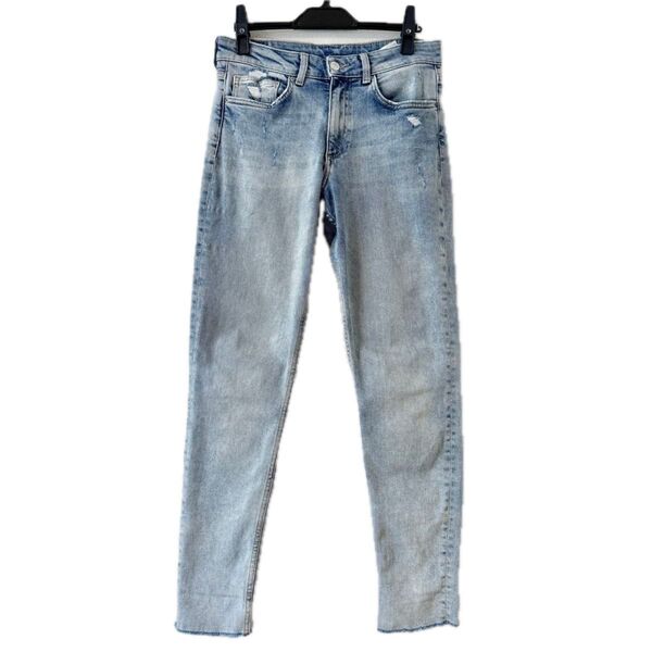 H&M スキニーデニム 27 スリムテーパードジーンズ ダメージ加工 ストレッチ パンツ クラッシュデニム ライトブルー ジーパン