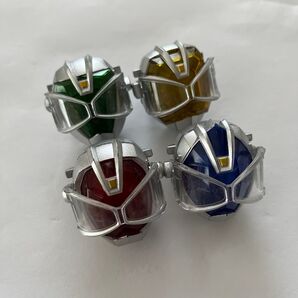 仮面ライダーウィザード DX 基本変身リング 4点セット ウィザードリングおもちゃ