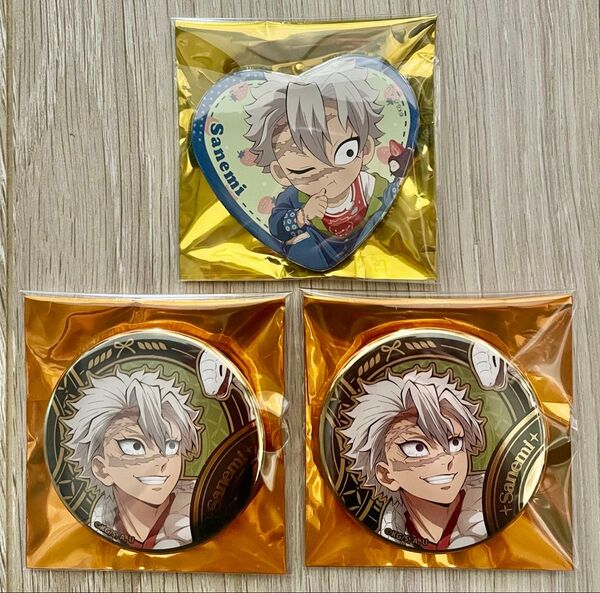 鬼滅の刃 ストロベリーフェスティバル ハート缶バッジ 巳年箔押し缶バッジ 実弥セット