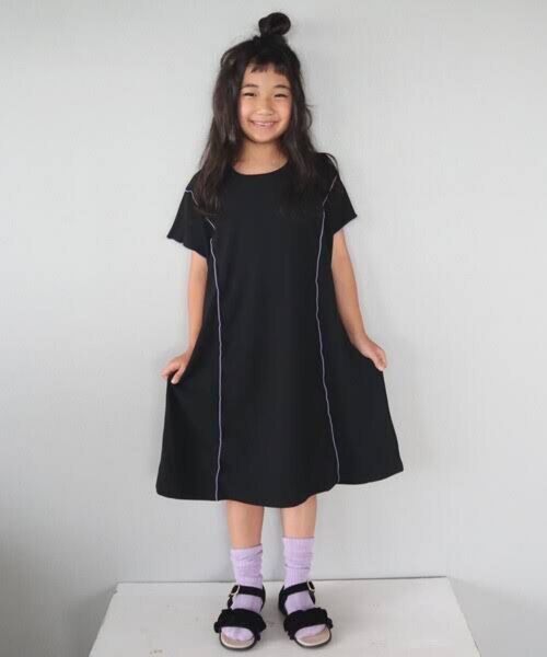 新品 メロー使いカットジョーゼットワンピース ブラック 黒 120cm