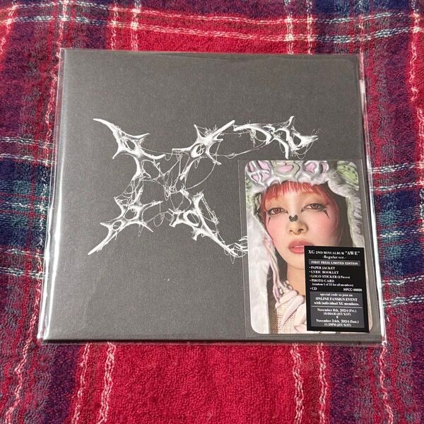 XG AWE CD トレカ、ステッカー入り