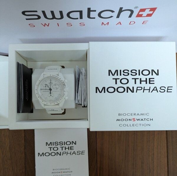 Snoopy x OMEGA x Swatch MoonSwatch White付属品完備 6月購入 スヌーピースウォッチ