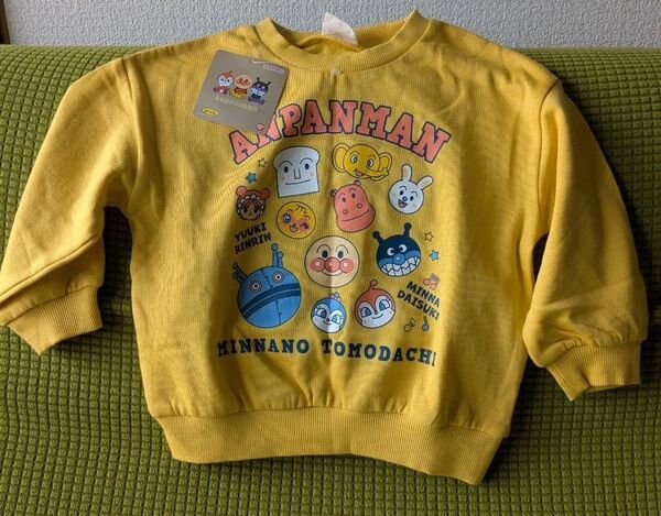 新品 タグ付き アンパンマン 長袖トレーナー 1点