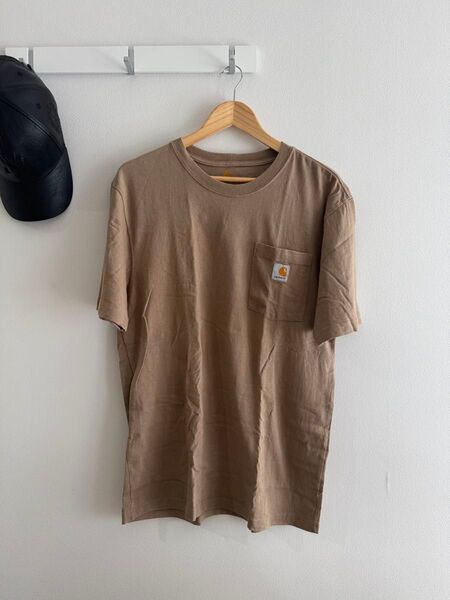 carhartt ポケットTシャツ ブラウン