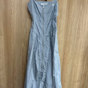 美品☆ダブルスタンダード essential シルキーシャンブレージップアップワンピース
