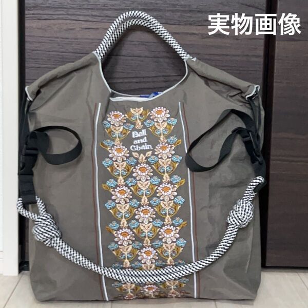 【新品N.115】可愛らしいバッグ Gerbera刺繍トートバッグ エコバッグ ストラップ付き Mお値下げ不可2wayラスト1