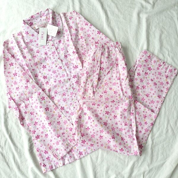 新品 パジャマ 160 女の子 上下セット 綿100 長袖 長ズボン 花柄
