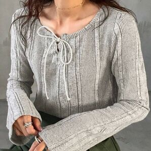 グレー フィット クロップトップ ラウンドネック ドローストリング 春 可愛い レディース グレー379385