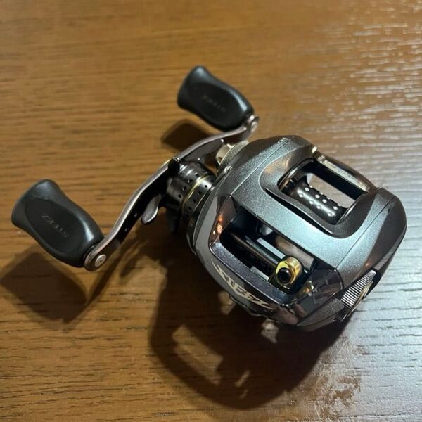 機関良好 ダイワ スティーズ100H DAIWA STEEZ ベイトリール