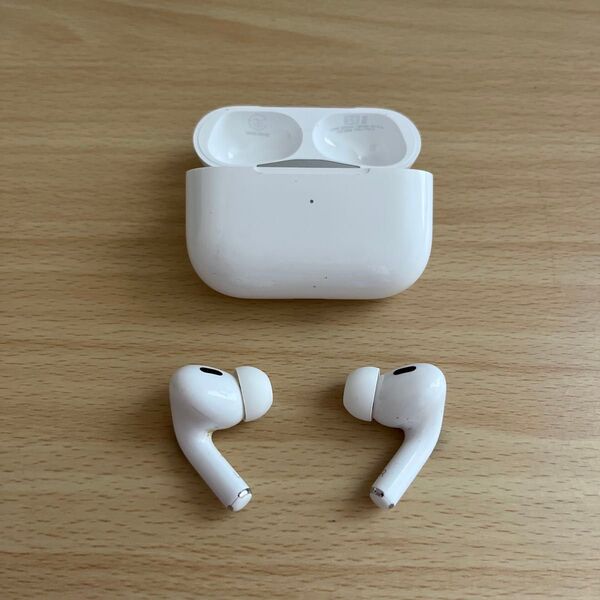11 Apple AirPods Pro 第2世代 MTJV3J/A ワイヤレスイヤホン 0526