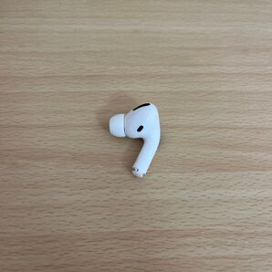 611 Apple AirPods Pro 第1世代 右イヤホン A2083