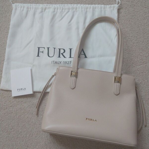 FURLAトートバッグ/レザー/ピンクベージュ/サイドジップ/Fフルラ ショルダーバッグ