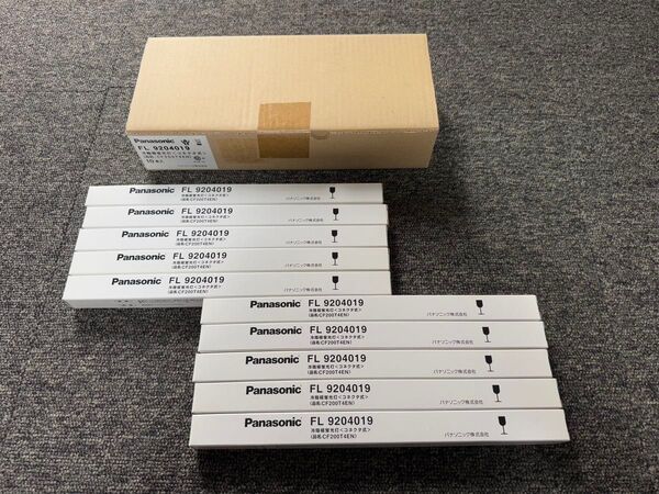 【新品】 Panasonic 冷陰極蛍光灯 コネクタ CF200T4EN