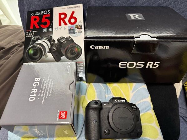 カメラ CANON EOS R5 本体 BG - R10 縦グリ セット美品 ミラーレス 一眼レフ BOOK