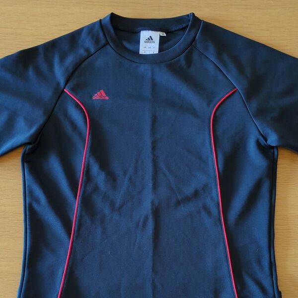 adidas トレーニングウェア Mサイズ