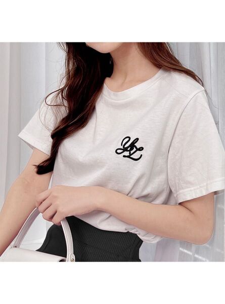 ロゴ刺繍Tシャツ ワンポイント