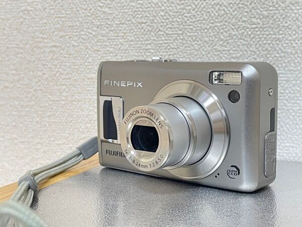 F31fd フジフイルム fujifilm finepix XDピクチャーカードつき