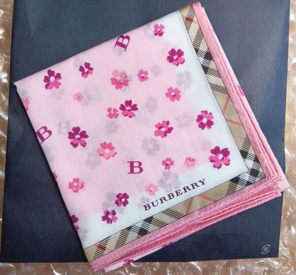 バーバリー ハンカチ ピンク burberry