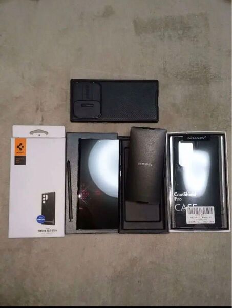サムスン Samsung Galaxy S22 Ultra 本体