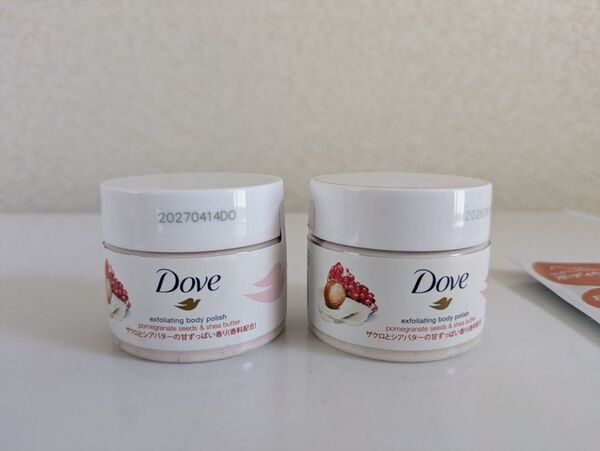 ダヴDove クリーミースクラブ ザクロ&シアバター 50g ×2個 ボディウォッシュ1個