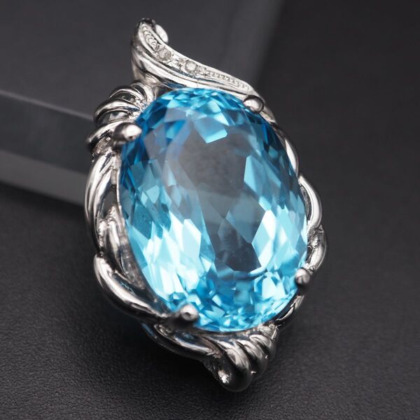 J701 ブルートパーズ 20.0ct ダイヤモンド 0.01ct SILVER刻印 ペンダント トップ デザイン シルバー チャーム ヘッド 4月 11月誕生石