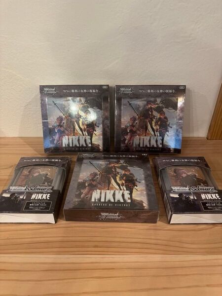 ヴァイスシュヴァルツ 勝利の女神 NIKKE 3BOXセット スターターデッキ2つ