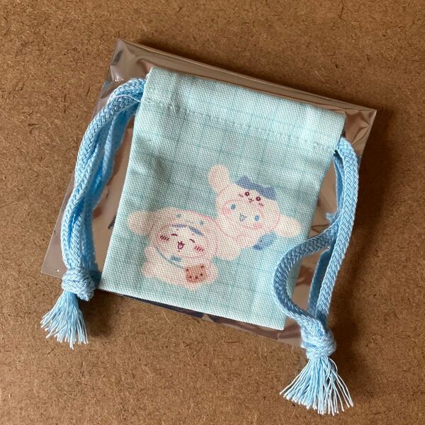 サンリオ ちいかわ コラボ ノベルティ ミニ巾着 ハチワレ シナモンロール 非売品