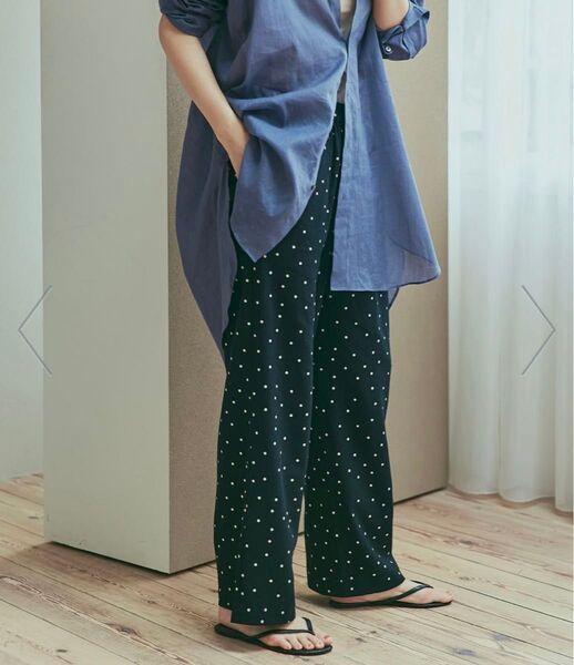 新品☆アーバンリサーチドアーズ リネンレーヨンドットイージーパンツ