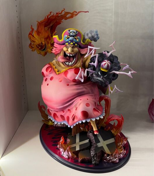ワンピース ビッグマム POP MAXIMUM フィギュア ONE PIECE