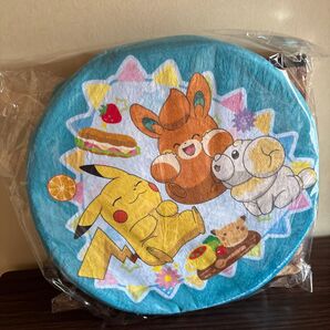 ポケモン折り畳みBOXチェアー