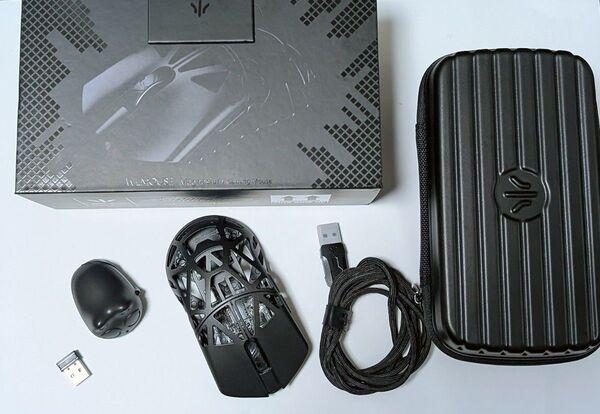 Wlmouse BeastX 8K omronスイッチ