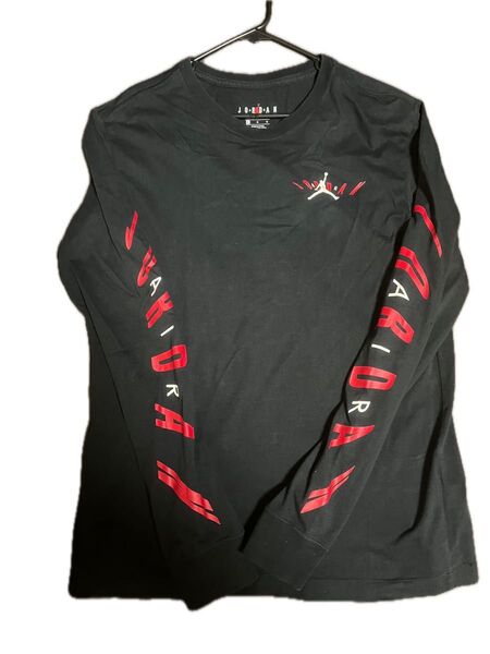 エアジョーダン 長袖Tシャツ