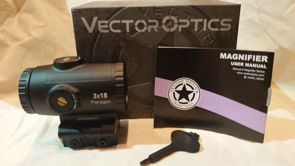 ベクターオプティクス Paragon Vector Optics 3x18 マグニファイア SCMF-33