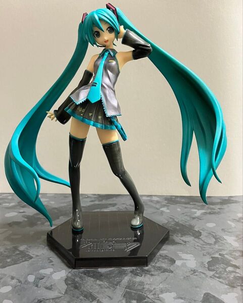 グッドスマイルカンパニー キャラクター・ボーカル・シリーズ01 初音ミク 1/8 スケール フィギュア