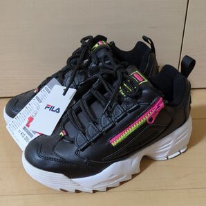 FILA スニーカー レディース 23cm 黒 ピンク ジッパー 新品 未使用