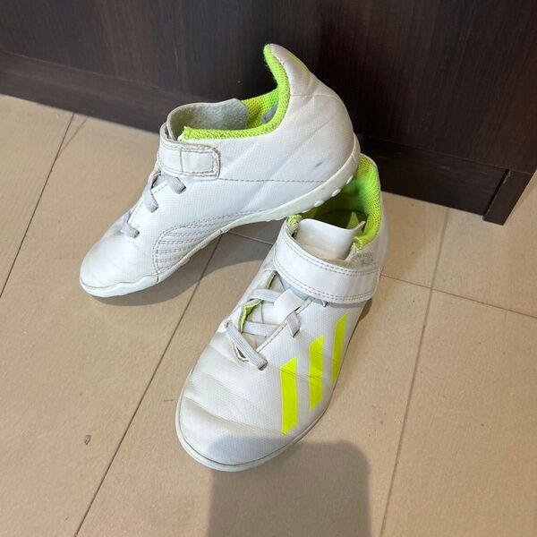 adidasサッカートレーニングシューズ サイズ:17cm