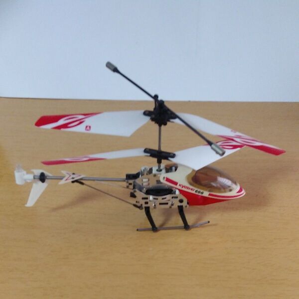 KYOSHO EGGラジコンヘリコプター