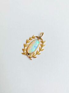 [ super rare ] Vintage k18 Mill strike . large grain natural opal pendant top charm antique hand made 