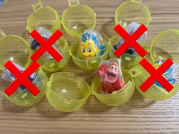 ディズニー リトルマーメイド キーホルダー ぺたんこ マスコット ガチャガチャ カプセルトイ