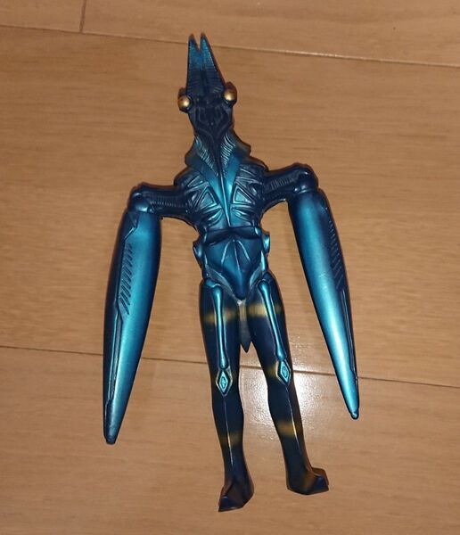 バルタン星人 フィギュア 当時物 美品 ウルトラマン怪獣 おもちゃ